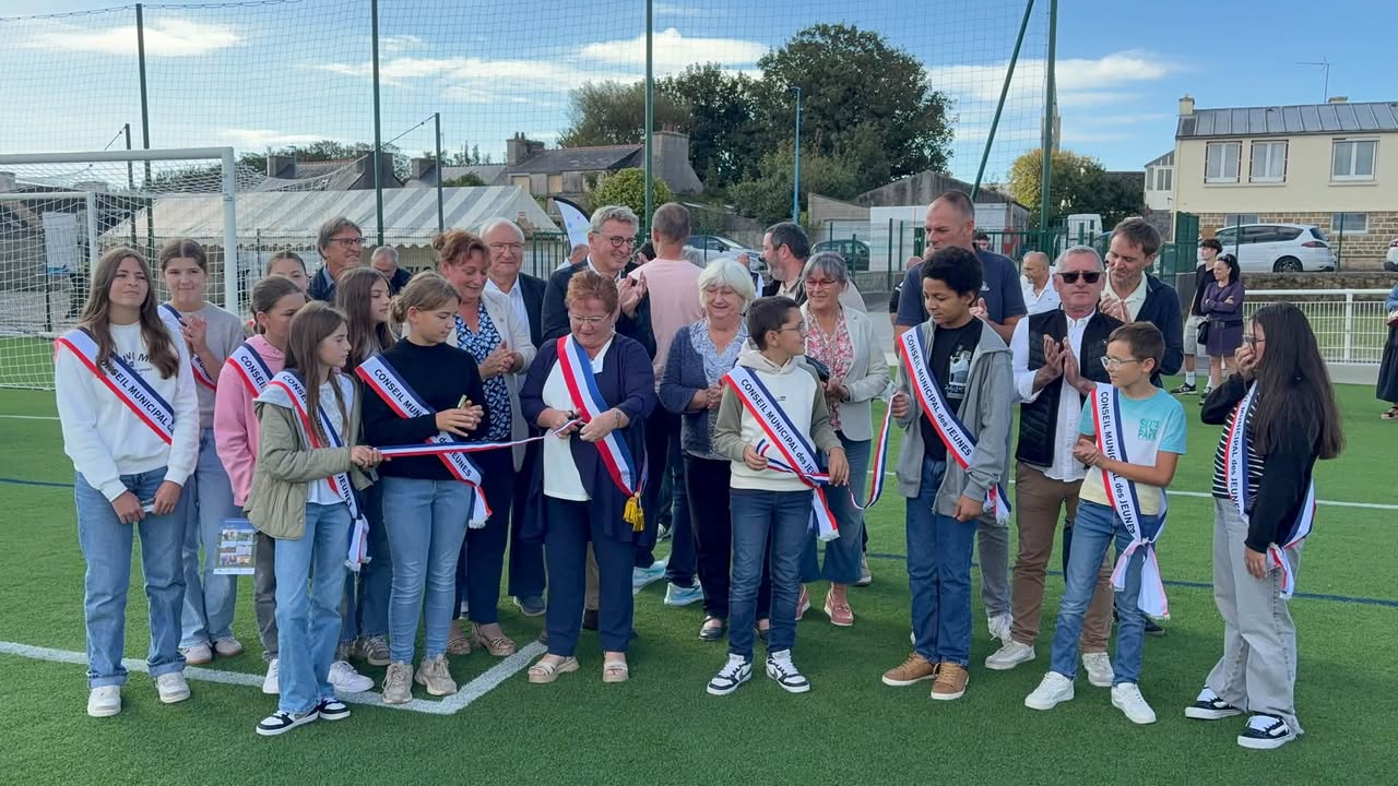 ⚽ Inauguration du terrain synt ⚽ Inauguration du terrain synt
